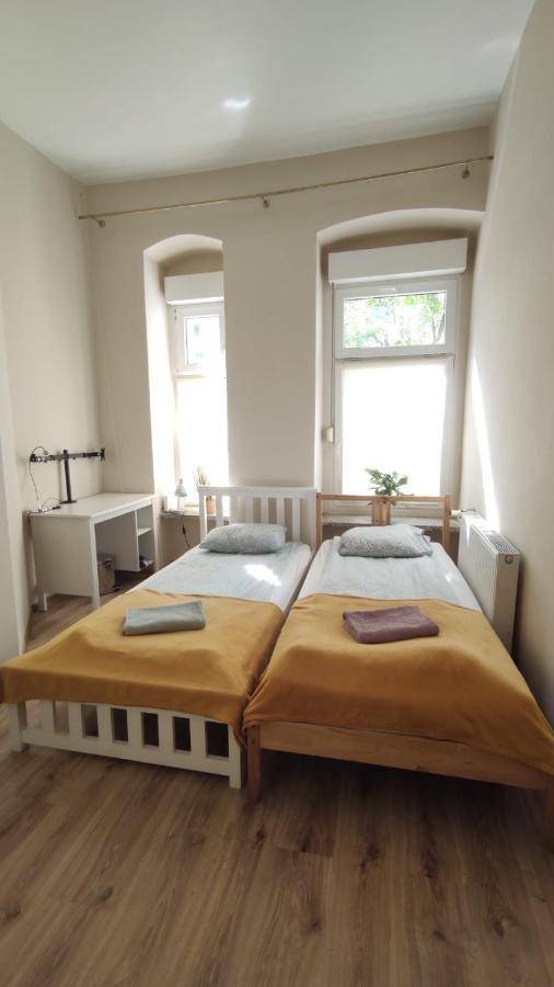 Appartement Nighthost- Trzebnicka 84 à Wrocław Chambre photo